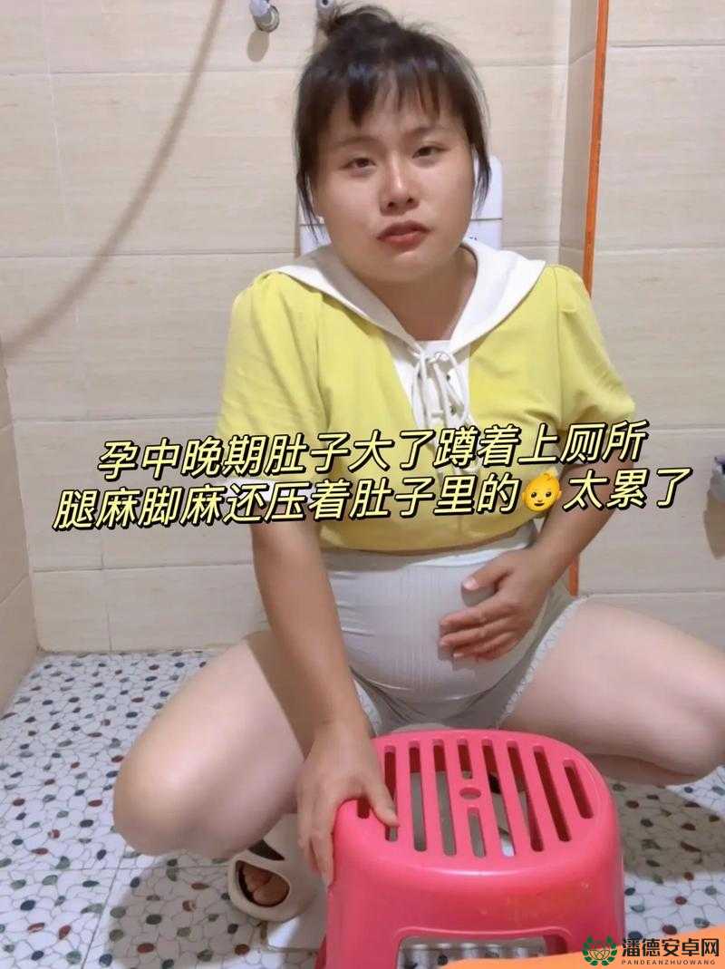 真实私密偷窥另类沟厕撤尿 BBW 的震撼现场：探索未知的秘密角落