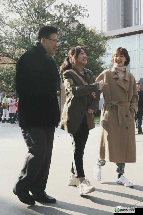 男子肯亲花园说明什么：其背后可能隐藏的深层含义探讨