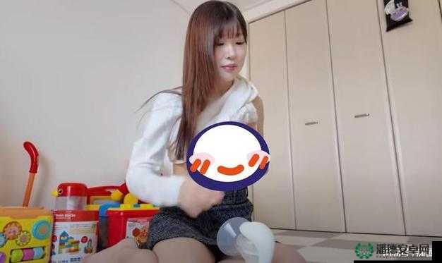 大胸美女隐私秘？挤奶：窥探那独特的私密场景