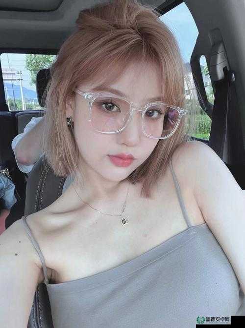 亚洲色 T 是什么？为什么它在网络上如此受欢迎？